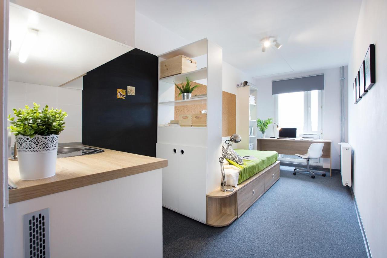 Chillout Dorm Poznan 아파트 호텔 외부 사진