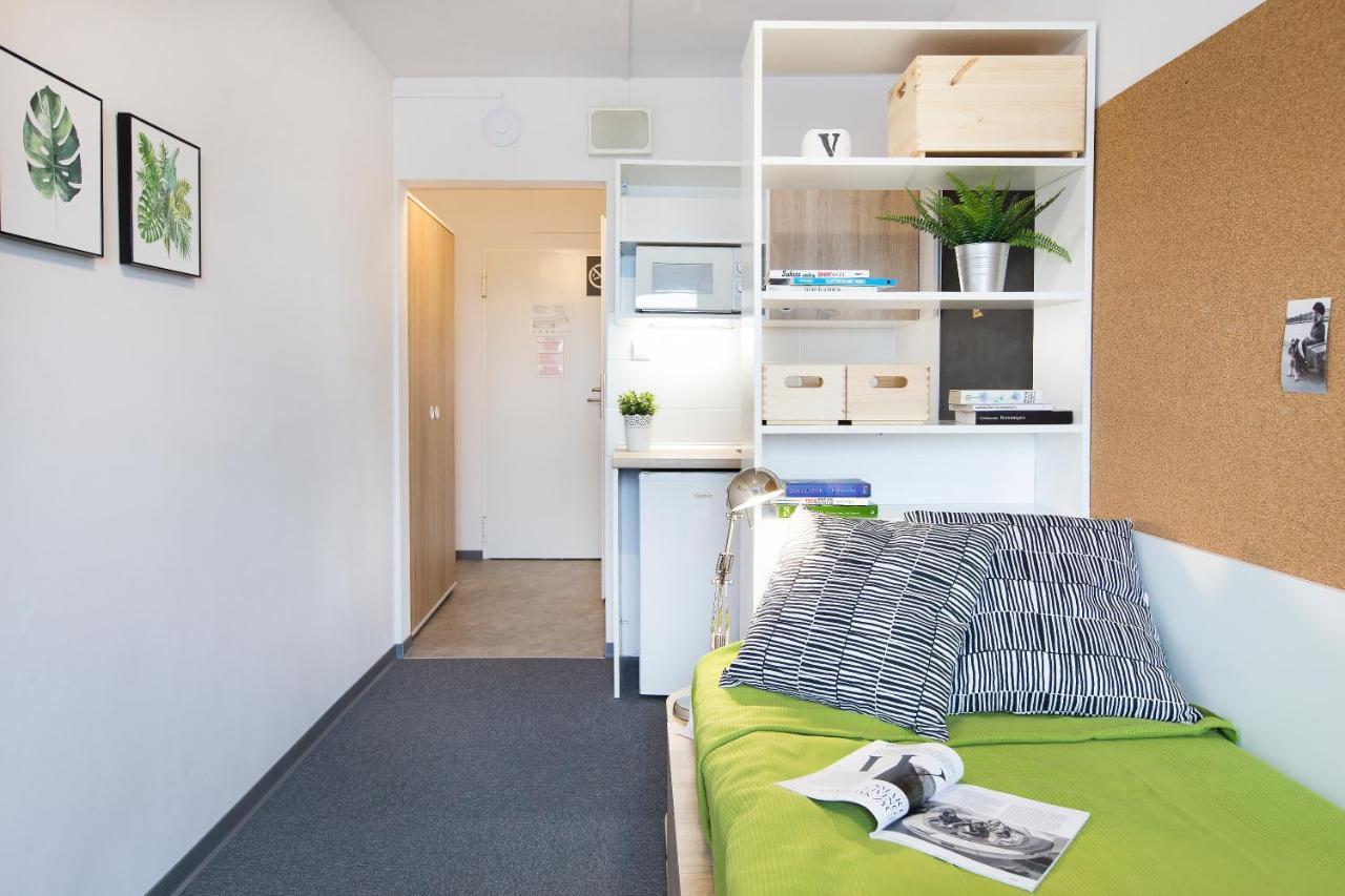 Chillout Dorm Poznan 아파트 호텔 외부 사진
